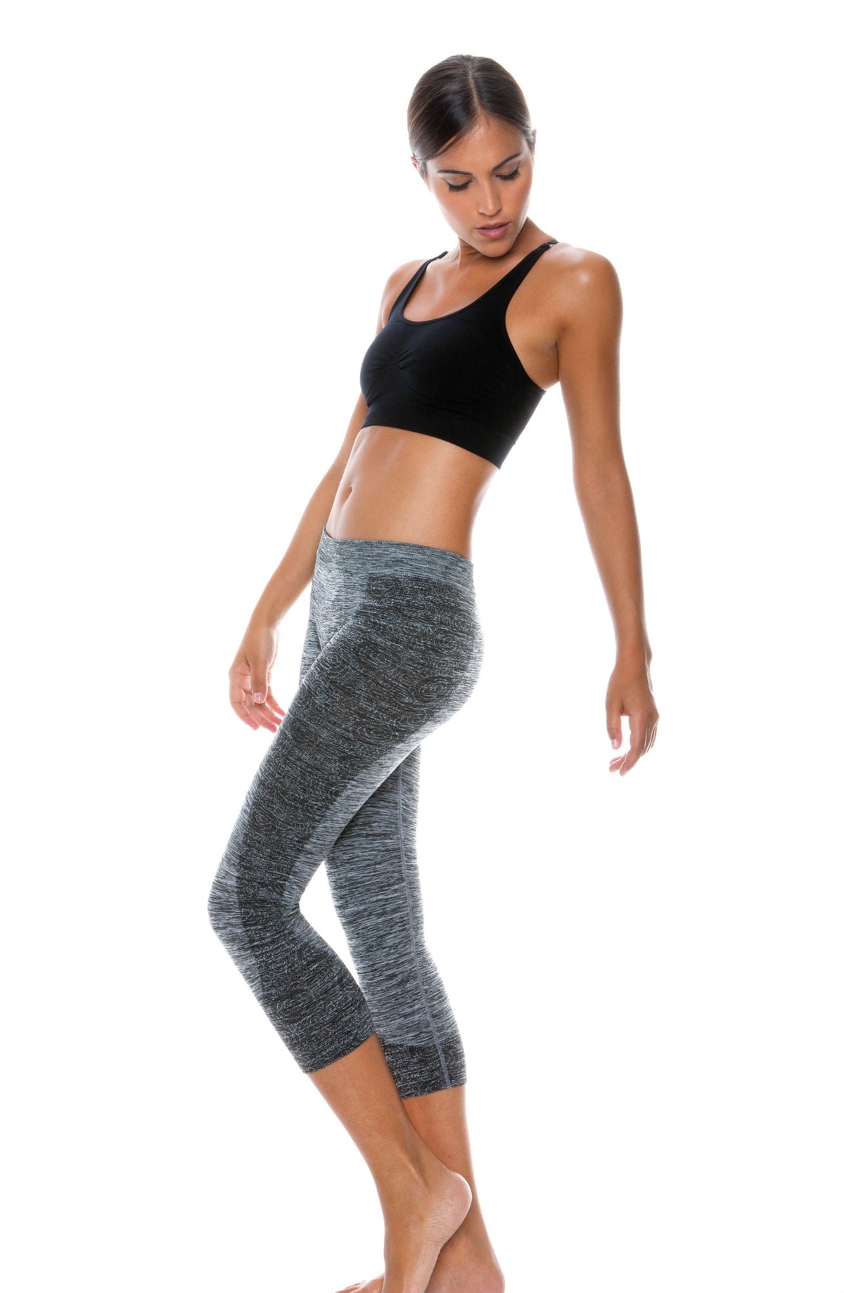Linsori Midnight Performance Support Bra - detail view