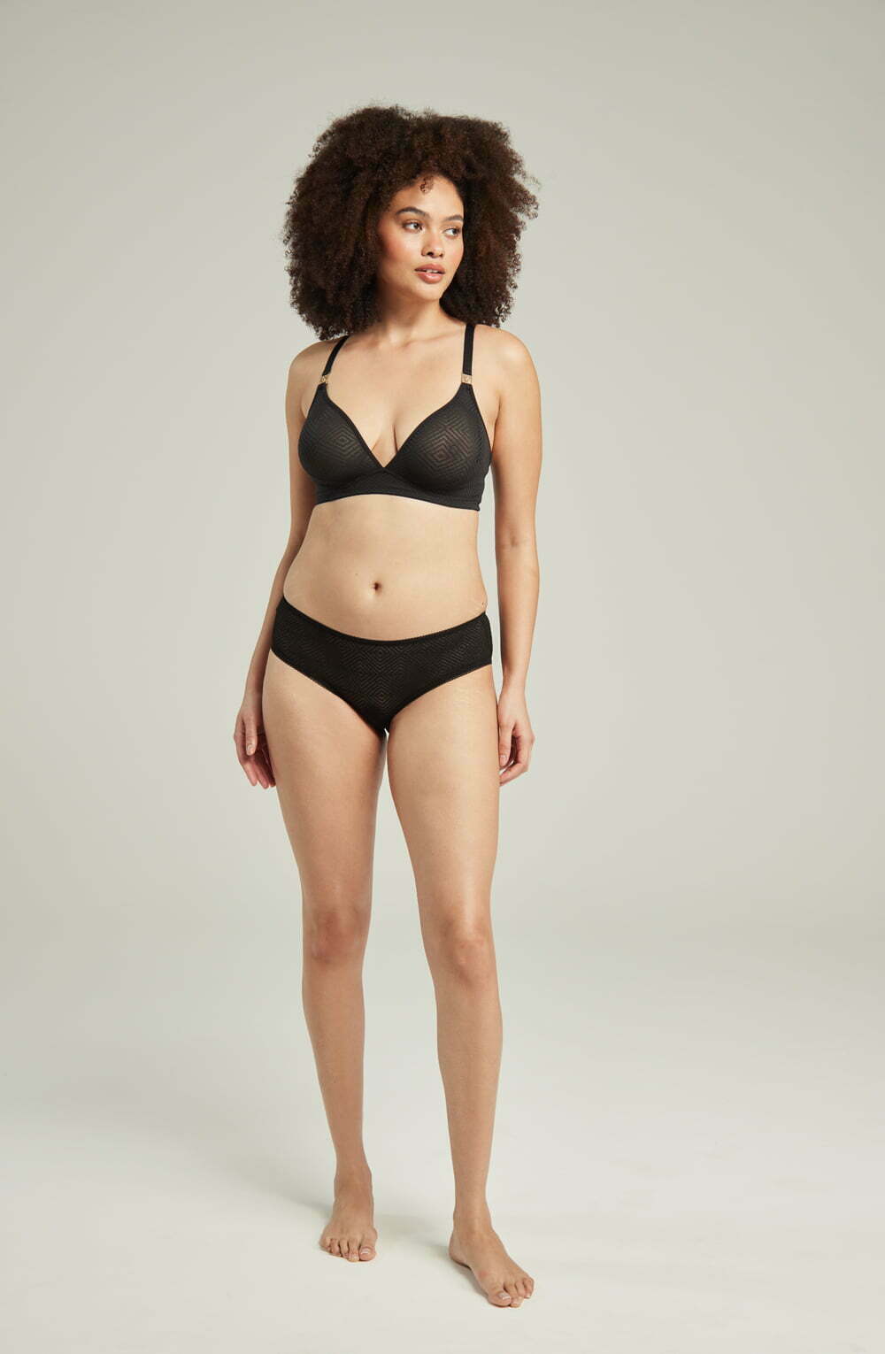 Linsori Obsidian Deco Sheer Hipster - styled view
