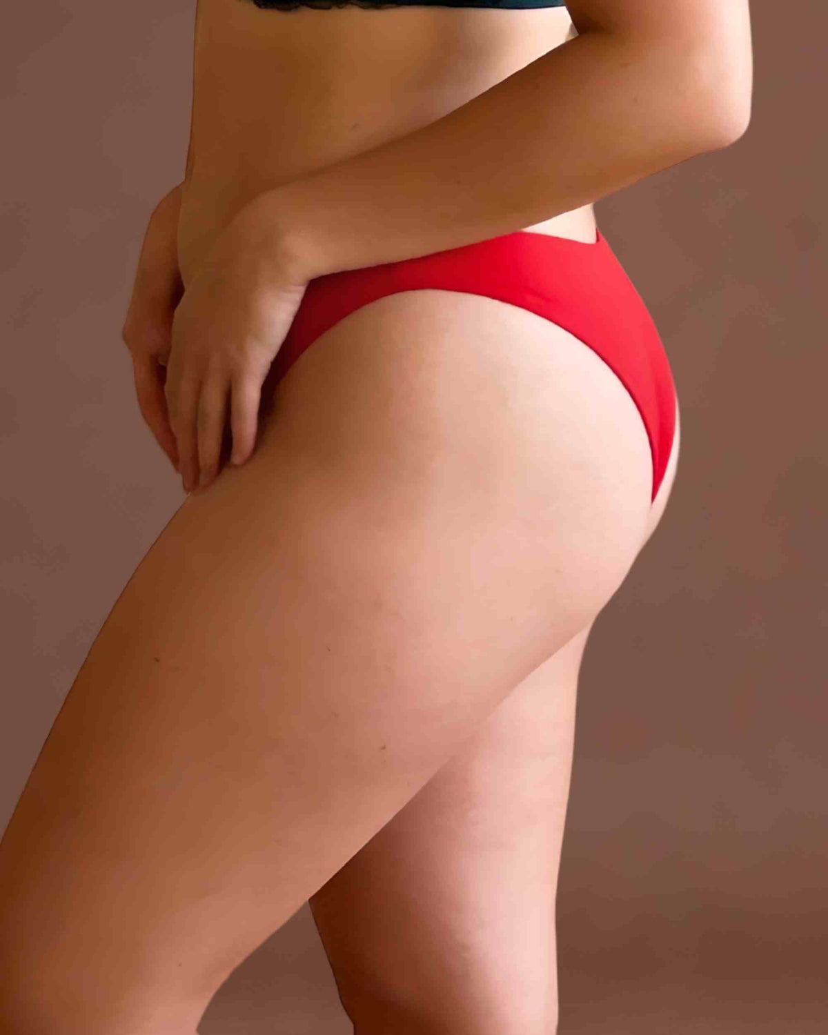 Linsori Mimi Scarlet Open-Back Brief -  Left view