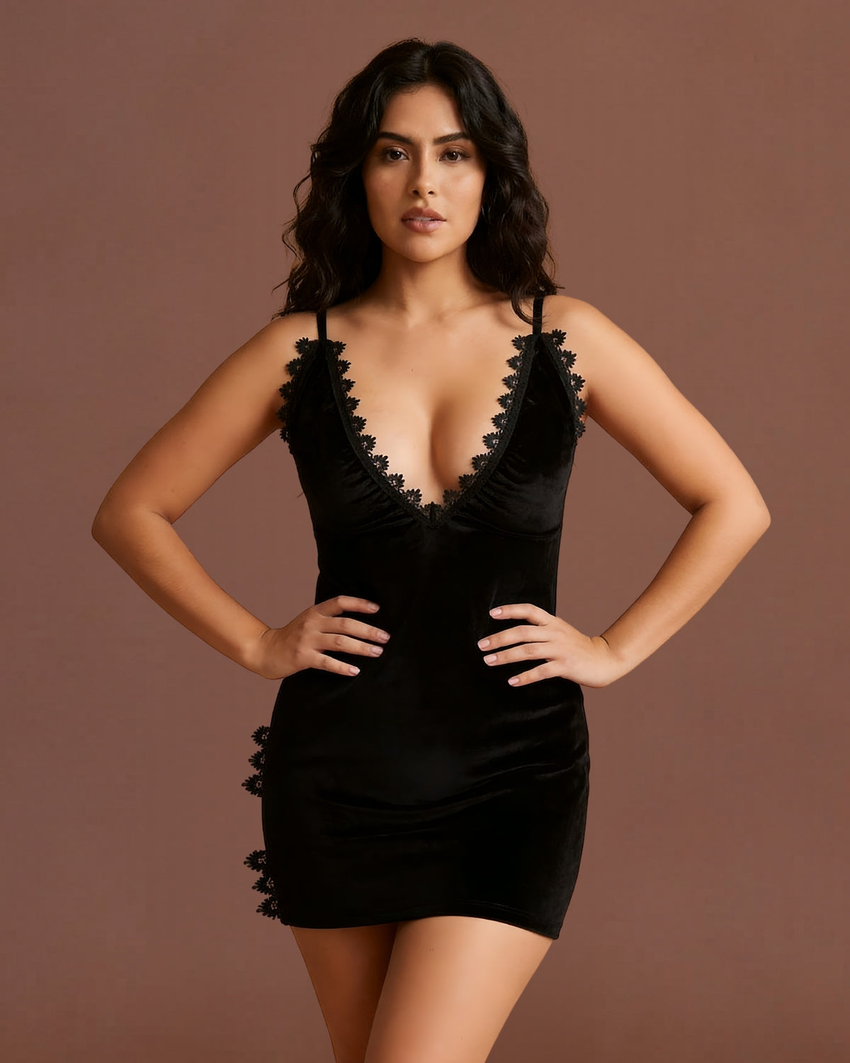 Linsori Noir Velour Paloma Dress Piece Plus Size - Front view 