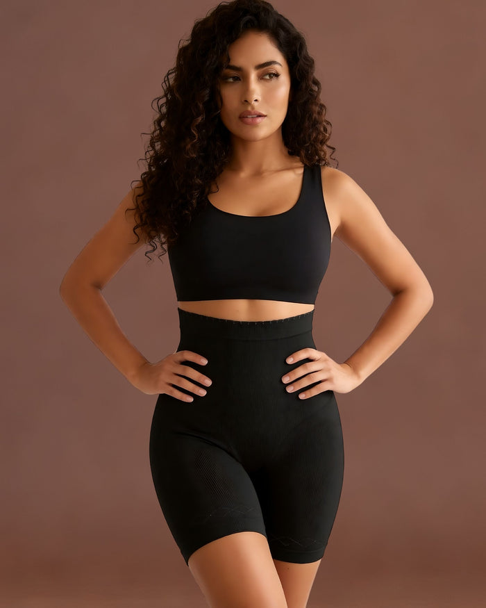 Linsori Sculpted Noir Shaping Short Plus Size - Front view 