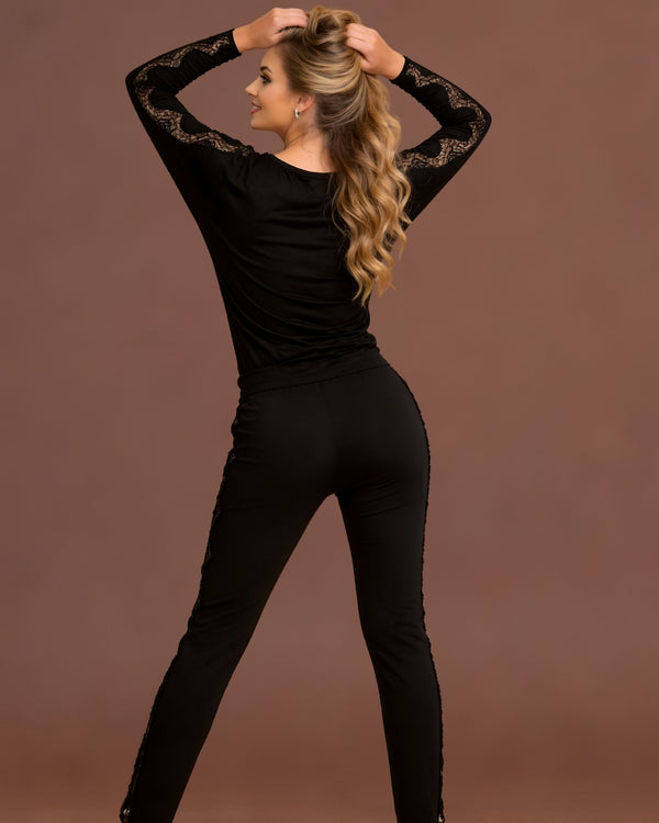 Linsori Noir Lace-Trimmed Pyjama Set - Back view