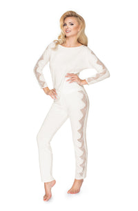 Linsori Ivory Lace Trimmed Pyjama Set - lifestyle view