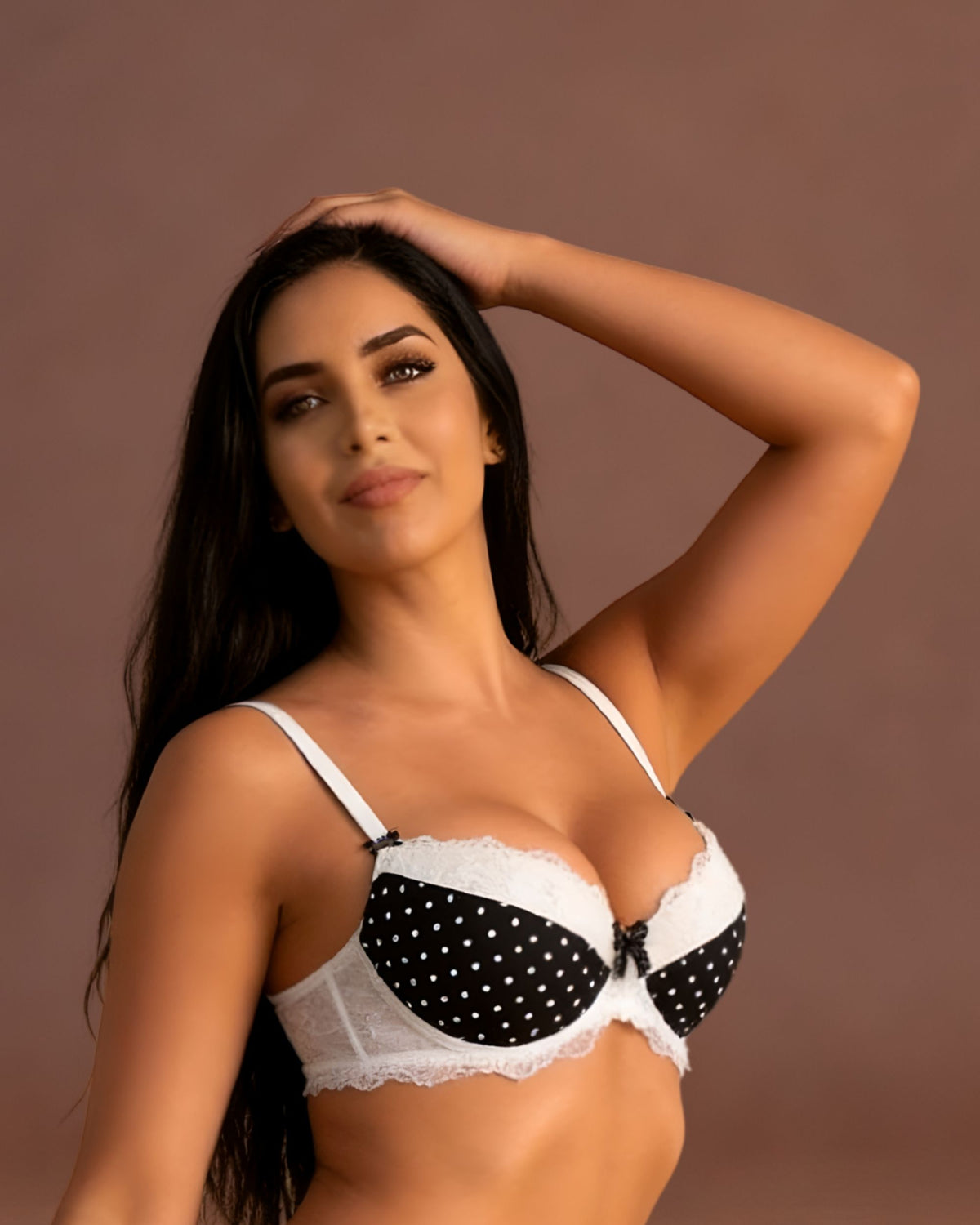 Linsori Bare Embroidered Lace Push Up Bra Plus Size -  Right view