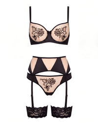 linsori - Henna Blossom Noir Thong Bridal - white background