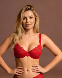 Linsori Scarlet Scalloped Soft Cup Bra Plus Size - Front view 