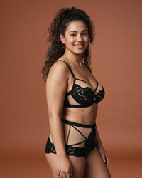 Linsori Noir Blossom Lace Bra & Brief Set - right view