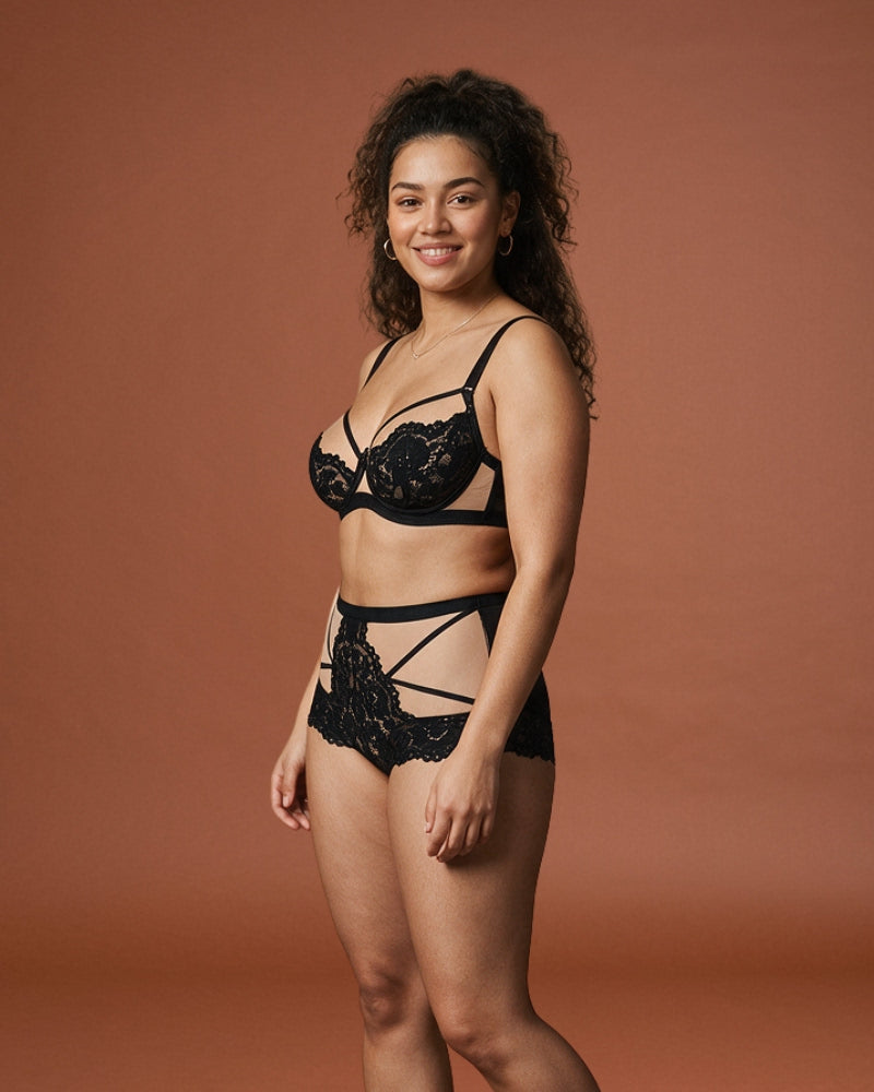 Linsori Noir Blossom Lace Bra & Brief Set - left view
