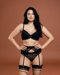 linsori Noir Polka Dot Push Up Piece Plus Size - Front view 
