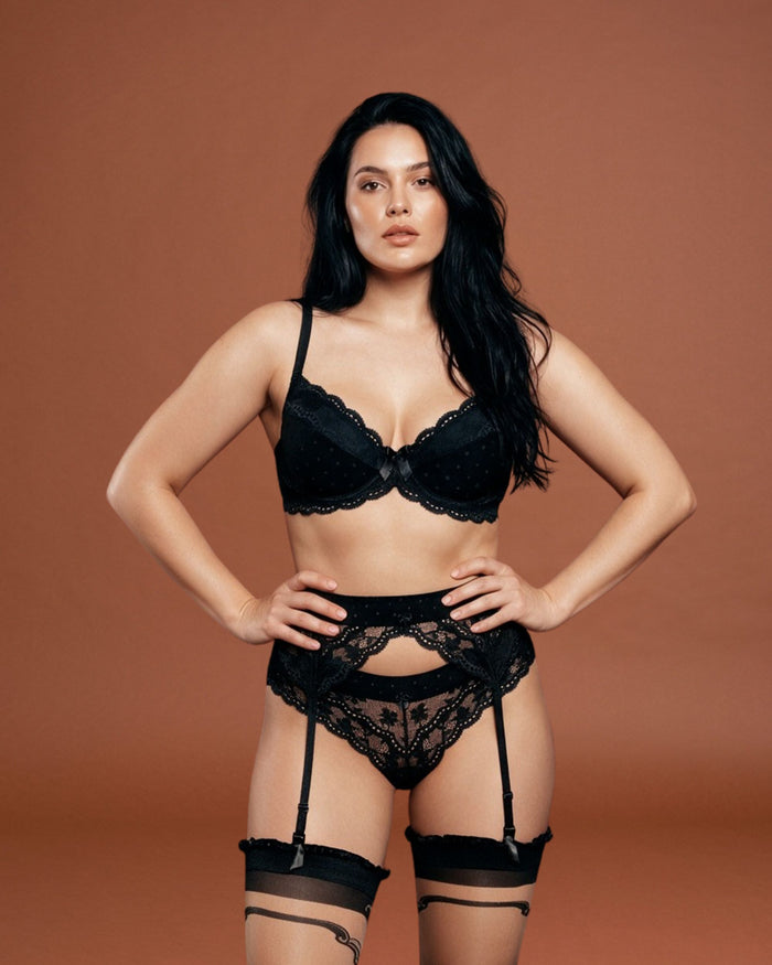 linsori Noir Polka Dot Push Up Piece Plus Size - Front view 