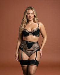 Linsori Obsidian Shimmer Push Up Bra Plus Size - Front view 
