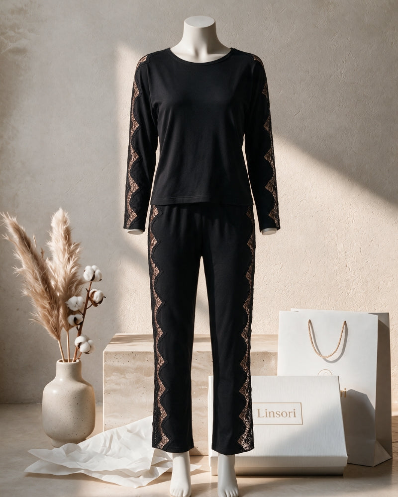 Linsori Noir Lace-Trimmed Pyjama Set - Mannequin View