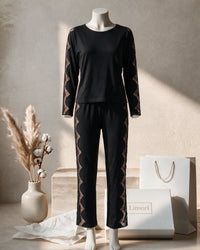 Linsori Noir Lace-Trimmed Pyjama Set - Mannequin View