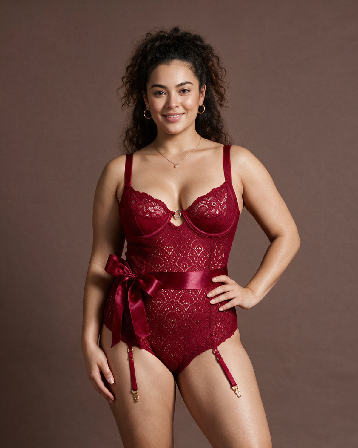 Linsori Scarlet Lace Hourglass Body - Front view 