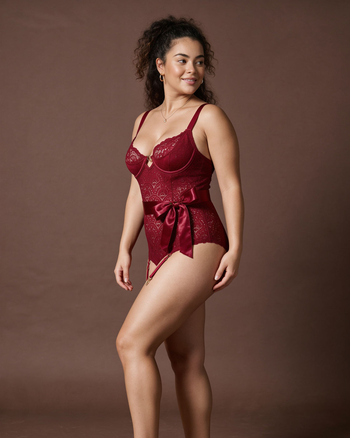 Linsori Scarlet Lace Hourglass Body -  Left view