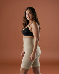 Linsori Sculpted Bare Shaping Short Plus Size -  Left view