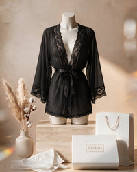 Linsori Noir Lace Flowing Dressing Gown Set - Mannequin View