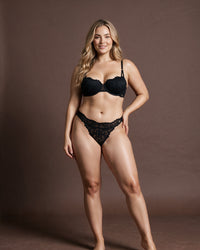 Linsori Noir Leopard Lace Thong - Front view 