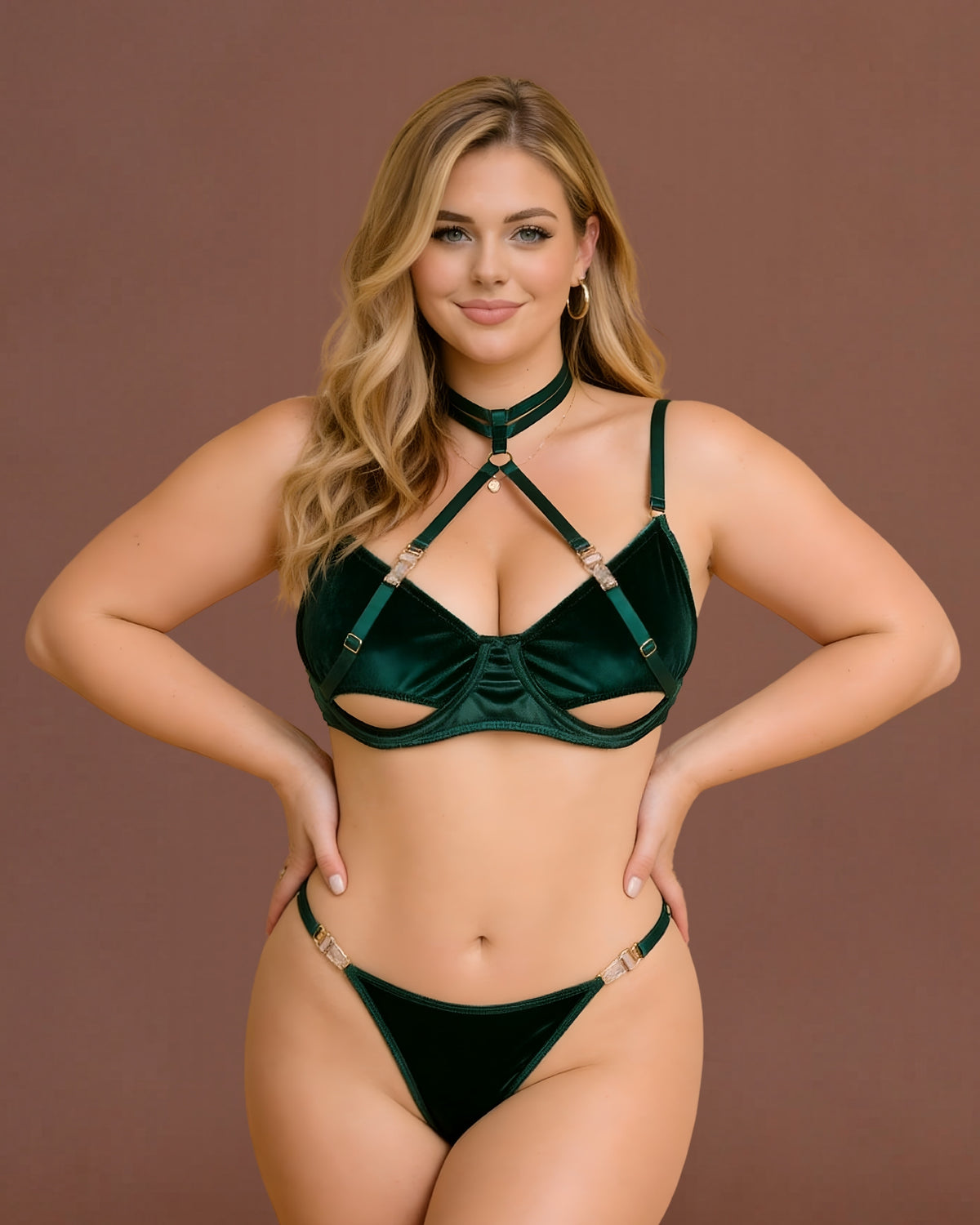 Linsori Velvet Halter Bra Delicate Set Plus Size - Front view 