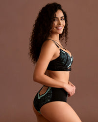 Linsori Sapphire Lace Lingerie Set -  Right view