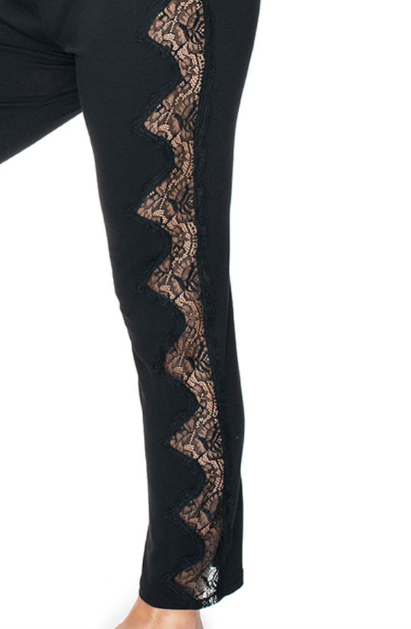 Linsori Noir Lace-Trimmed Pyjama Set - back view